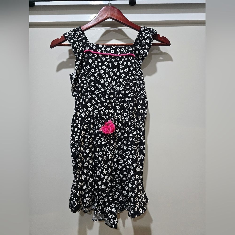 Vince Camuto Girls Black and White Floral Romper NWOT Size 12